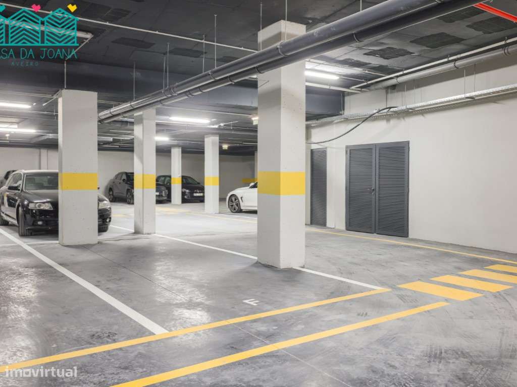 Apartamento T2 com Lugar de Garagem em Esgueira-27