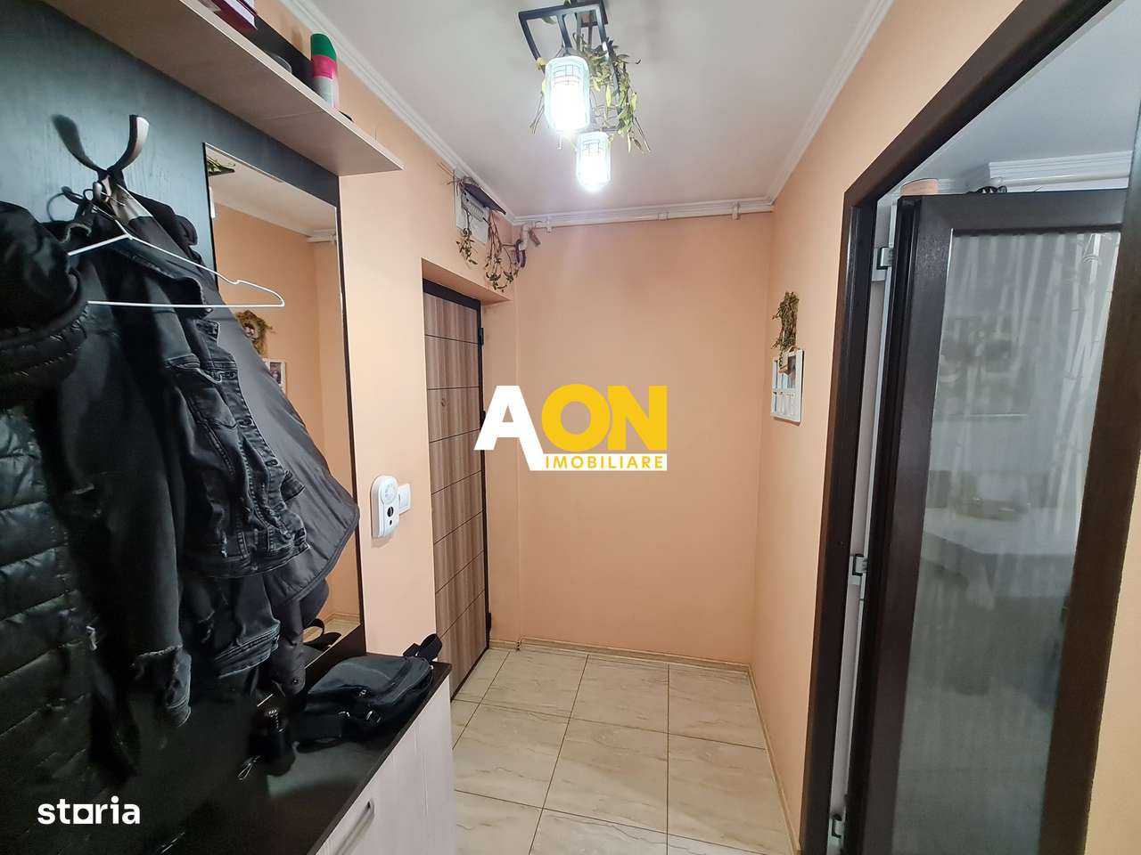 Apartament 2 Camere, 49 mp, Et.3, Mobilat si Utilat, Zona Cetate - Imagine principală: 3/8