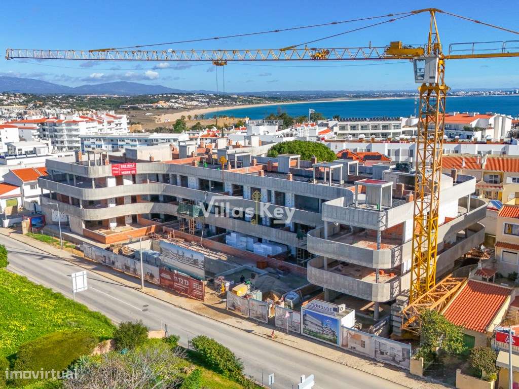 Apartamento 2 quartos, com vista piscina e jardim, a poucos metros ... - Grande imagem: 2/22