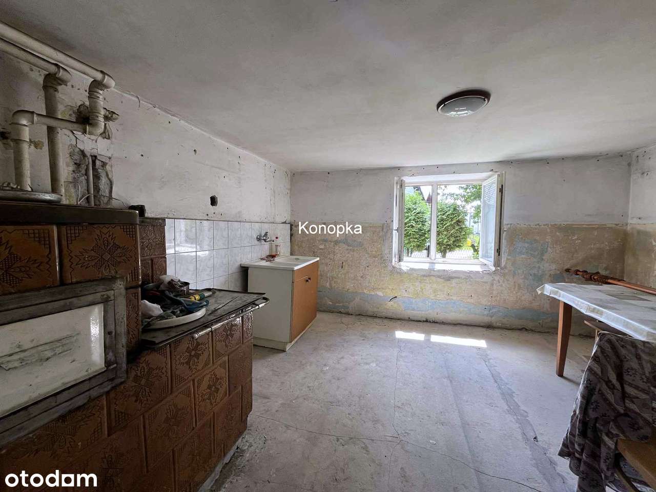 Wolnostojący dom do wykończenia-14