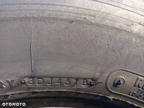 265/70R19,5 C559 BRIDGESTONE M788. 8mm - 5