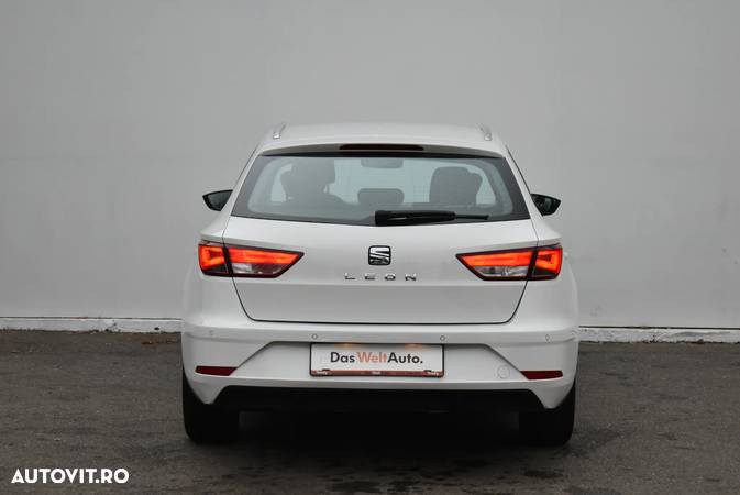 Seat Leon 1.6 TDI DSG7 Style - 4