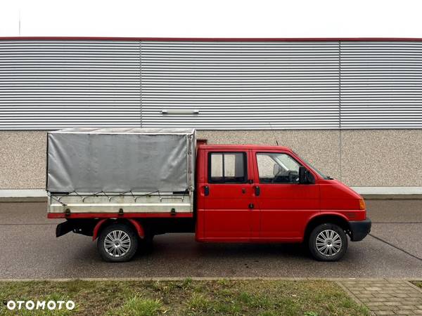 Volkswagen Transporter - 4