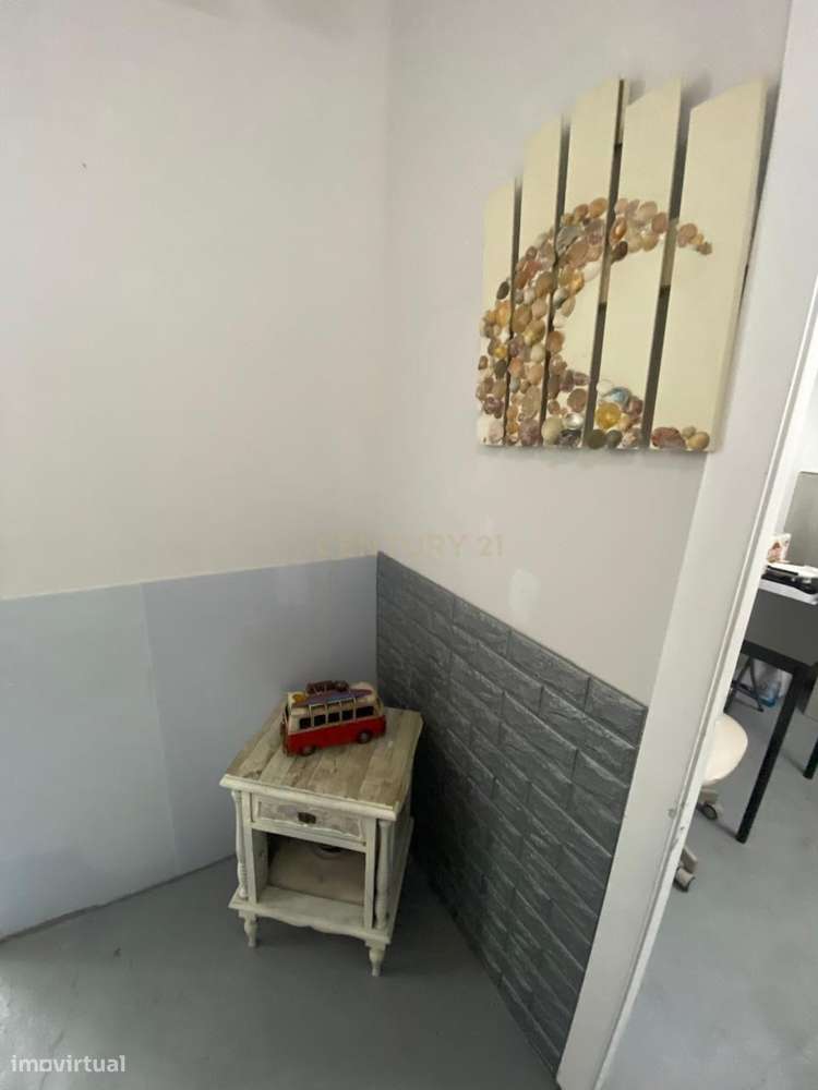 Trespasse de Espaço Comercial – Zona Emblemática da Costa da Caparica-18