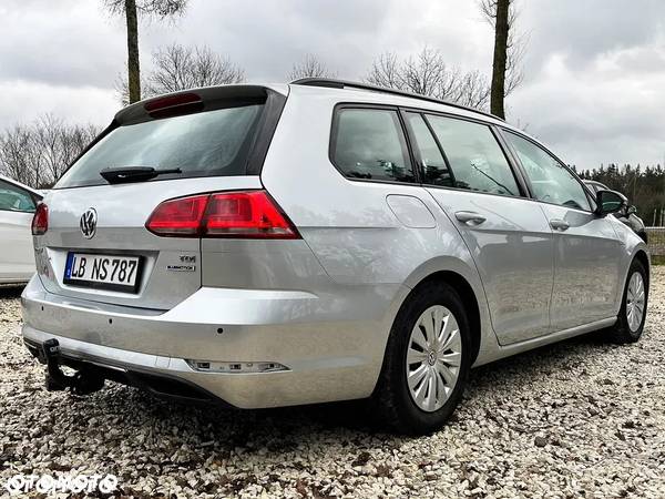 Volkswagen Golf - 11