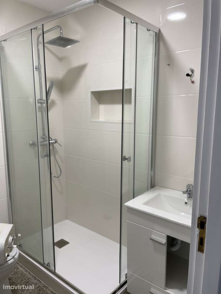 Excelente T1 em Coimbra com 50 m² mobilado, ar condicionado - Grande imagem: 4/4