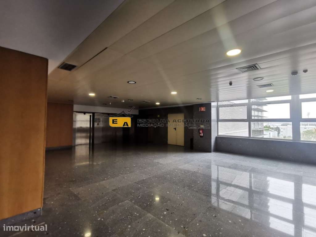 Escritórios Maia Centro, Junto ao Metro - Grande imagem: 5/17