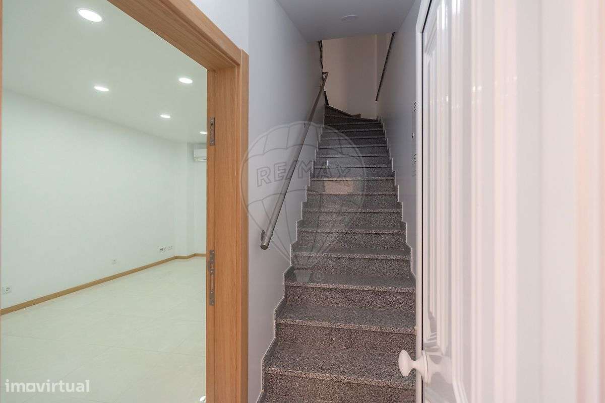 Apartamento T0 para venda - Grande imagem: 2/19