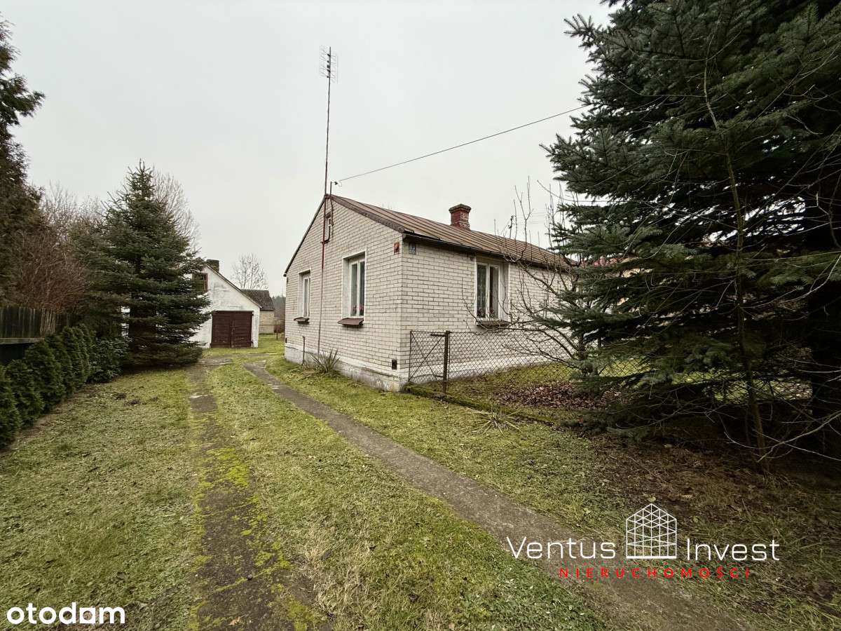 Siedlisko z potencjałem na sprzedaż w Zembrowie-0