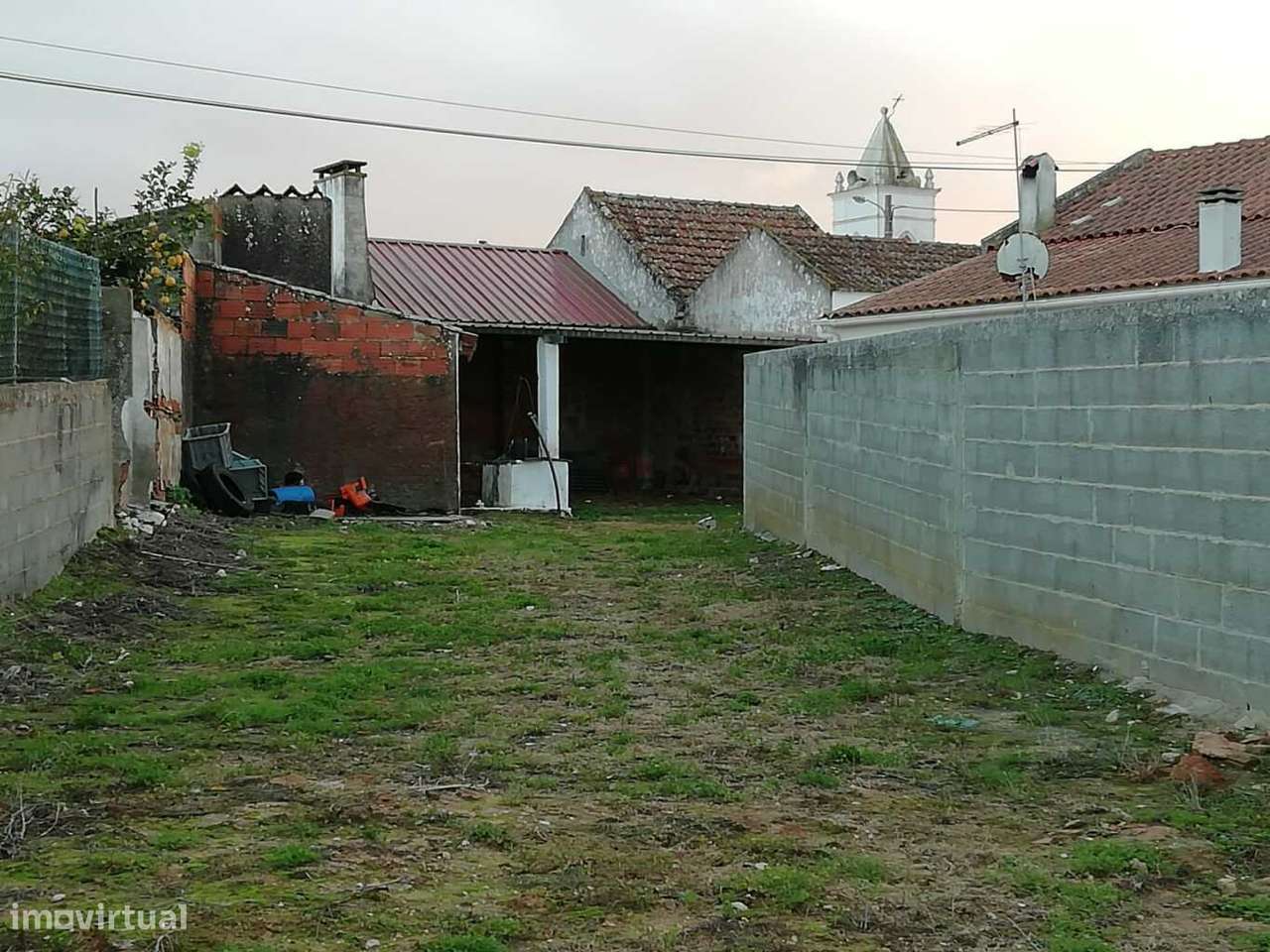 Armazem (Adega+casa de forno+telheiro) - Grande imagem: 5/9