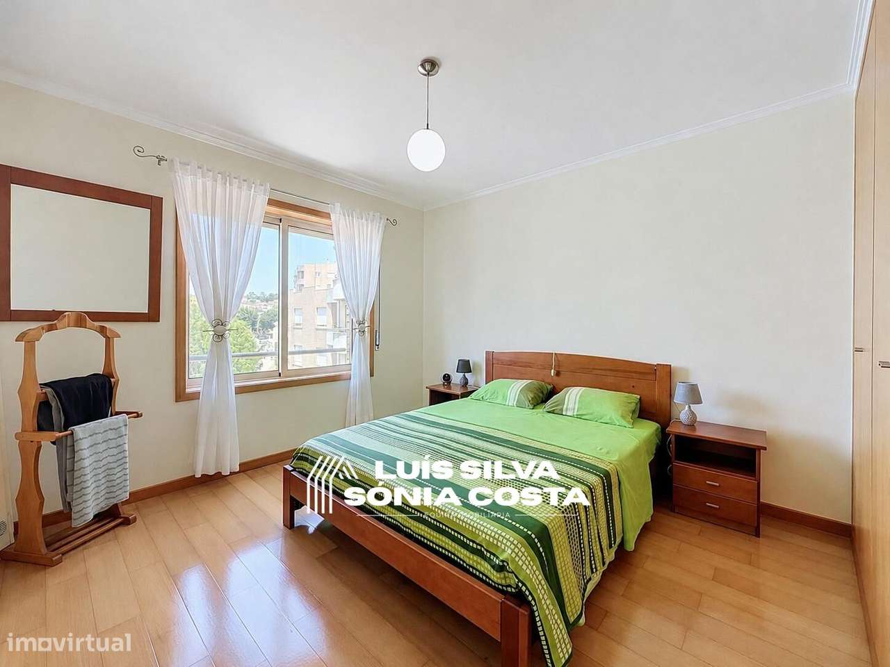 Espaçoso Apartamento T2 c/ Varanda, Garagem & Arrumos Fechados...-15