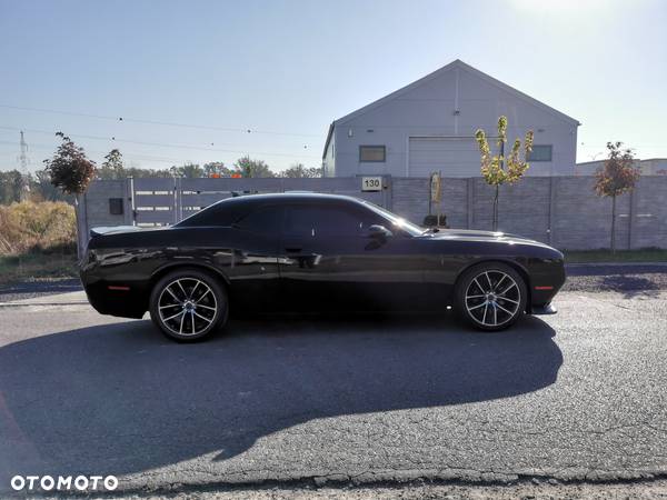 Dodge Challenger Automatik R/T Plus Scat Pack - 4