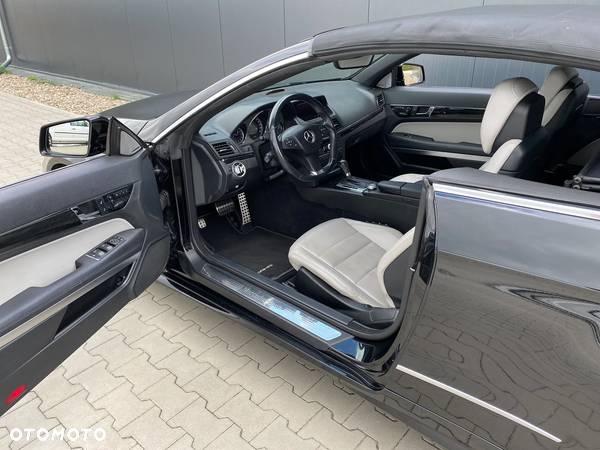 Mercedes-Benz Klasa E 350 CDI DPF Cabrio BlueEFFICIENCY 7G-TRONIC Avantgarde - 17