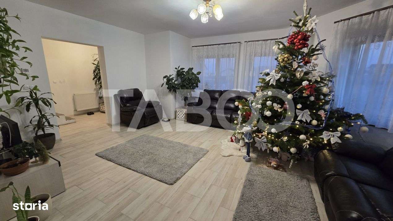 EXCLUSIVITATE - COMISION 0 Casa individuala 5 camere garaj Piata Cluj - Imagine principală: 4/17