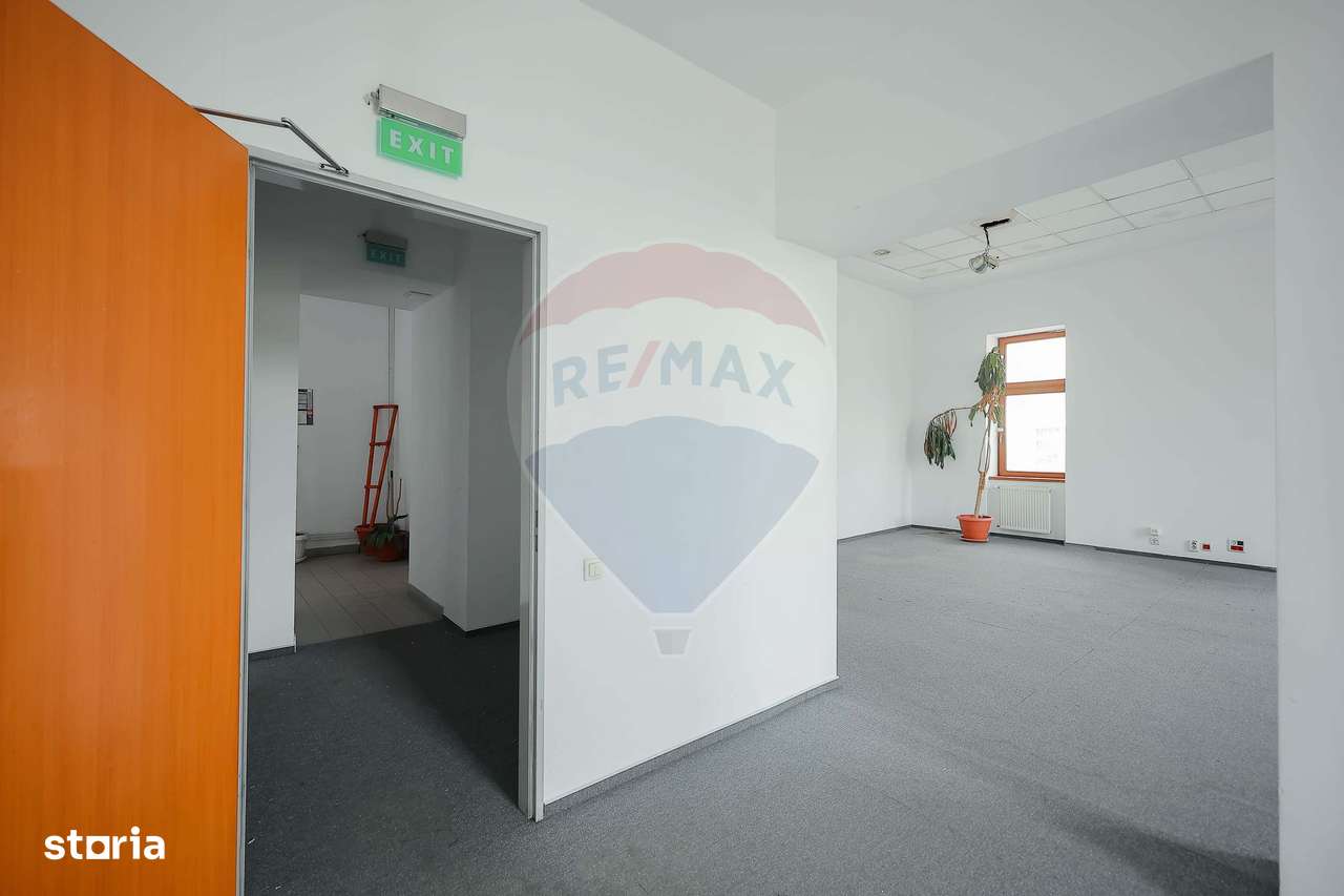 Spațiu comercial de 360mp de închiriat, Piața Unirii - Imagine principală: 4/20