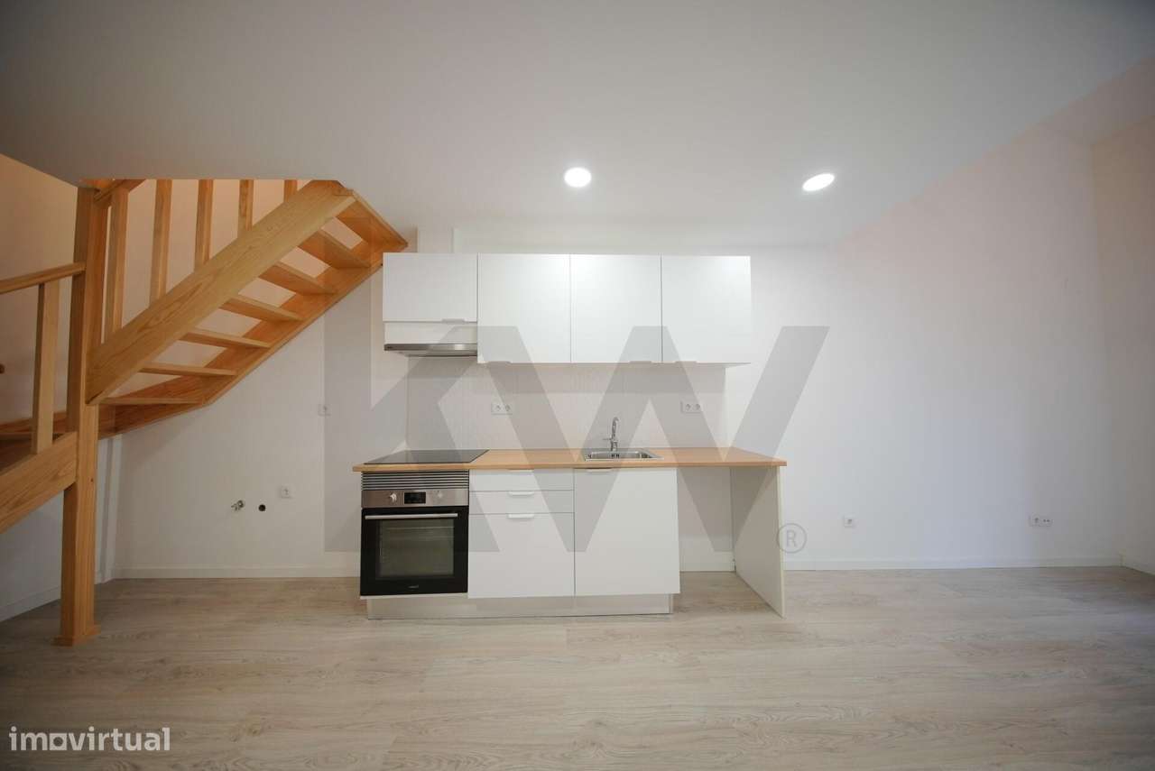 Apartamento T1 Remodelado na Estrela - Grande imagem: 4/20