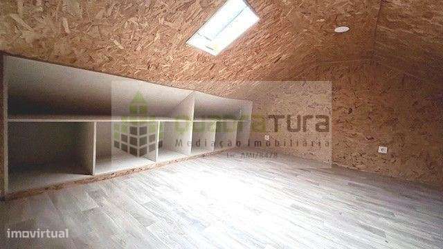 Moradia | Bairro de Santo Eugénio (à Circunvalação e Rua das Cegonh...-22