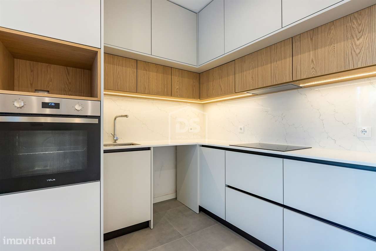 Apartamento T4 Venda em Avenidas Novas,Lisboa-23