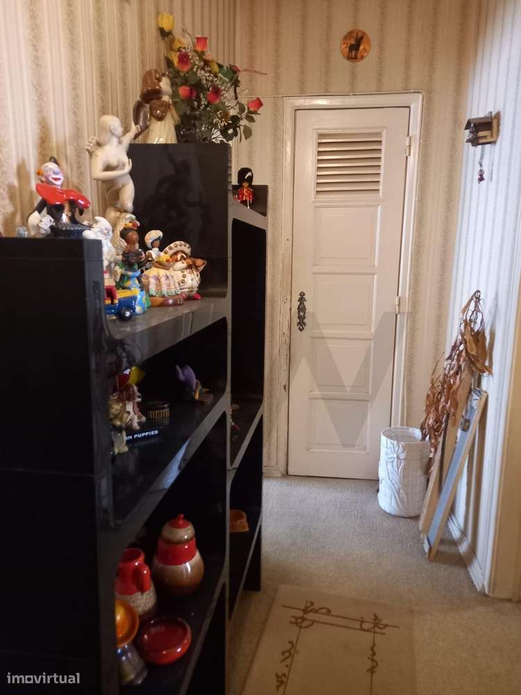 APARTAMENTO T2 - CENTRO QUELUZ-9