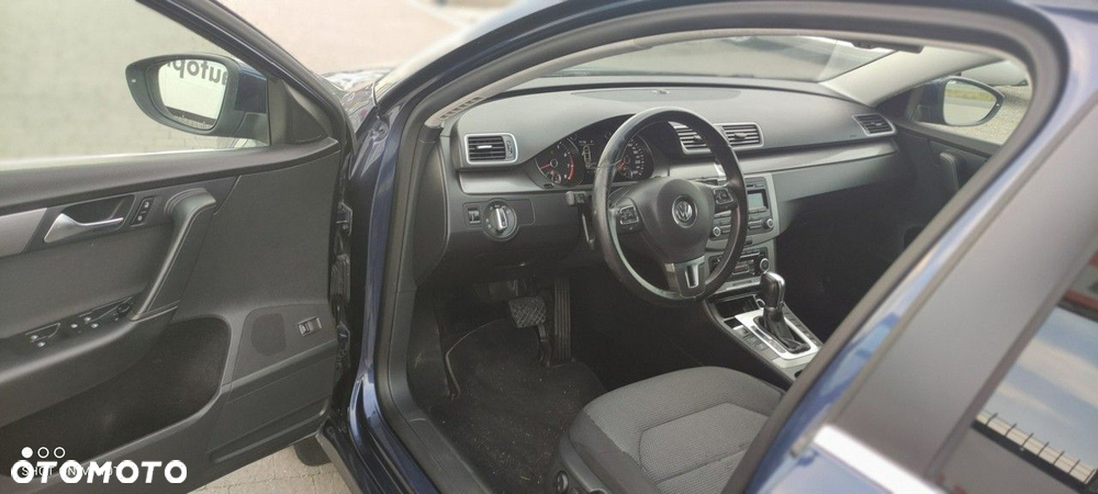 Volkswagen Passat 1.8 TSI Comfortline DSG - 10