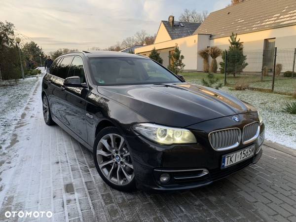 BMW Seria 5 530d Touring Modern Line - 4