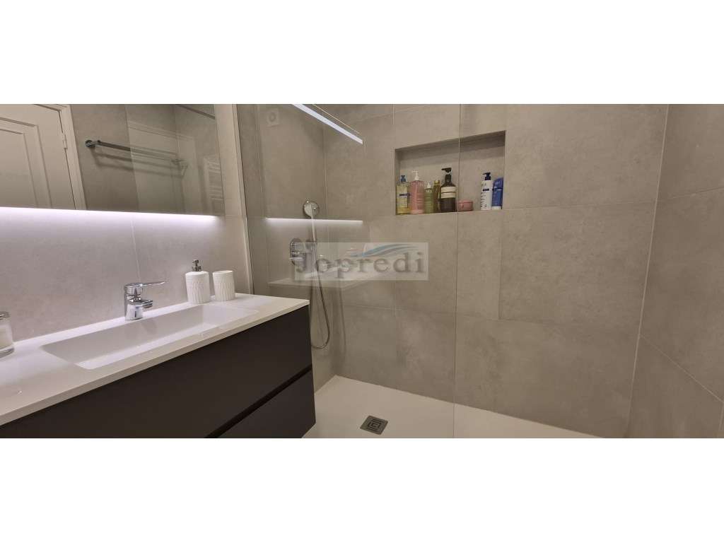 Apartamento T2 remodelado-21