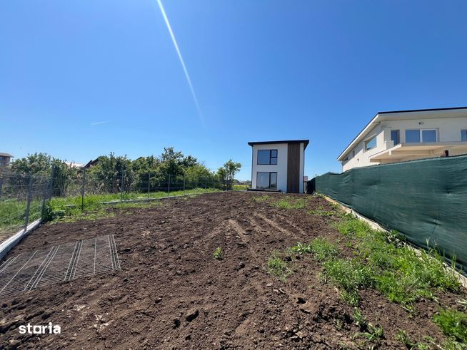 Vila individuala cu vedere la lac-3