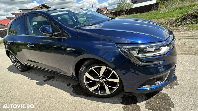 Renault Megane ENERGY dCi 130 Start & Stop Bose Edition - 33