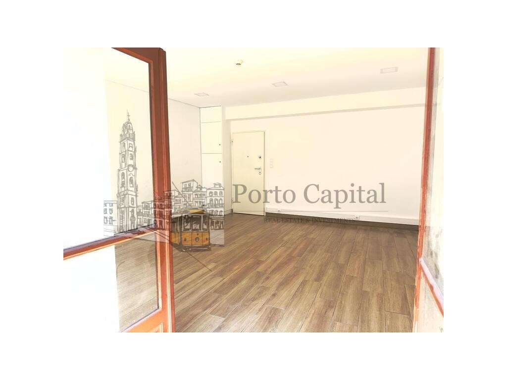 Excelente escritório no centro do Porto - Grande imagem: 4/20