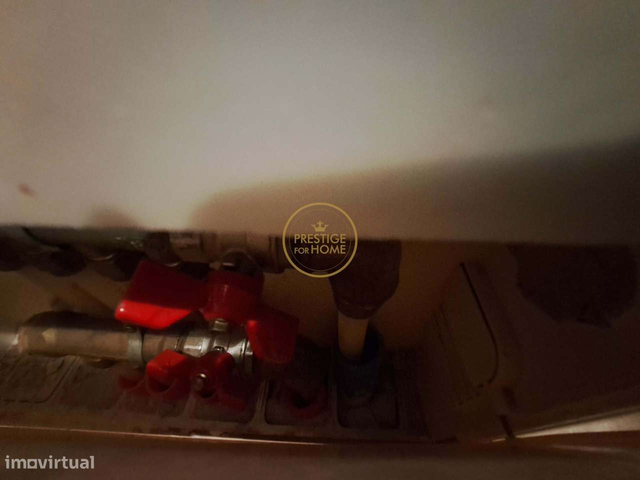 APARTAMENTO T3 EM LOCALIZAÇÃO CENTRAL  - FARO-35