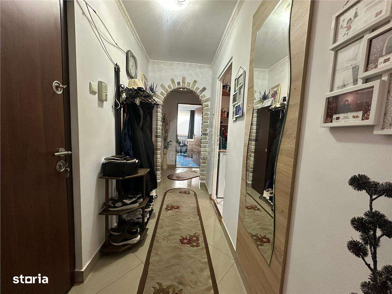 Apartament 3 camere decomandat zona Vasile Aaron - Imagine principală: 4/16