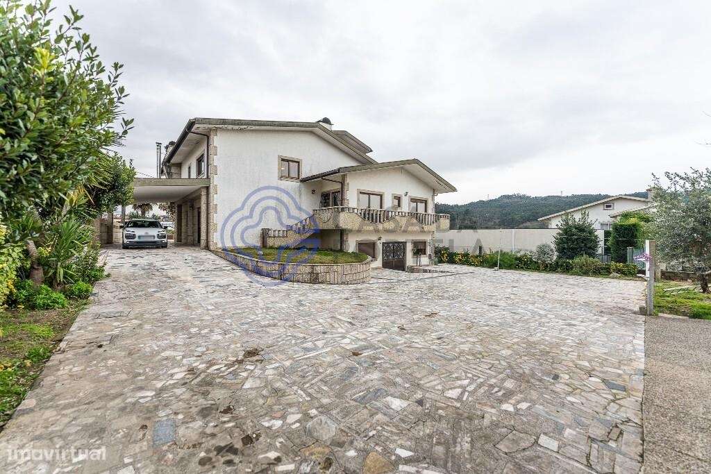 Moradia isolada T5 com garagem e jardim - Prazins Santo Tirso, Guimarã - Grande imagem: 5/60