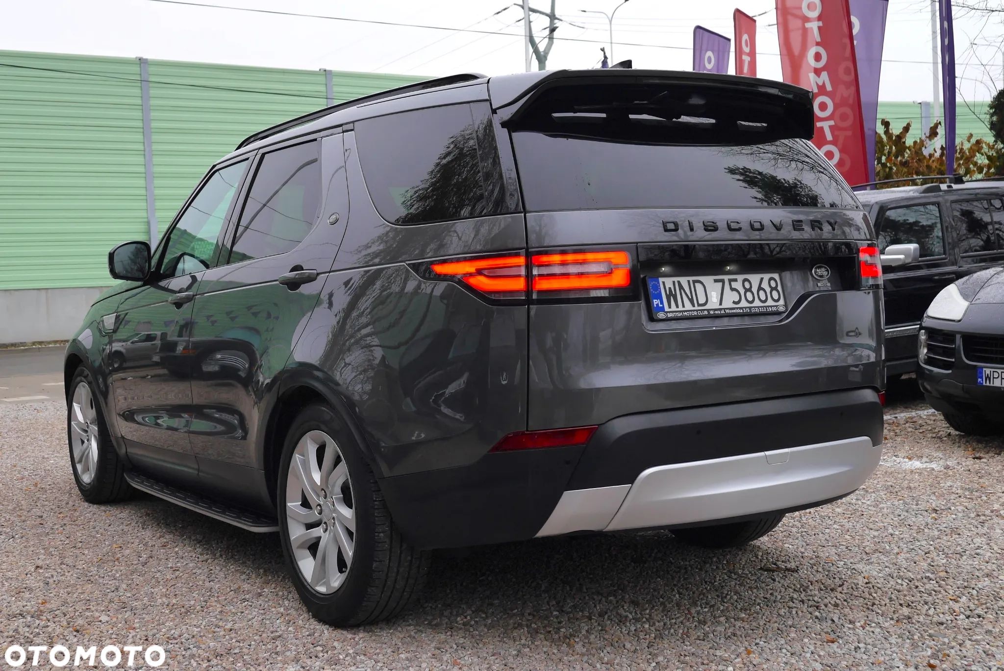 Land Rover Discovery V 2.0 SD4 HSE Luxury - 4