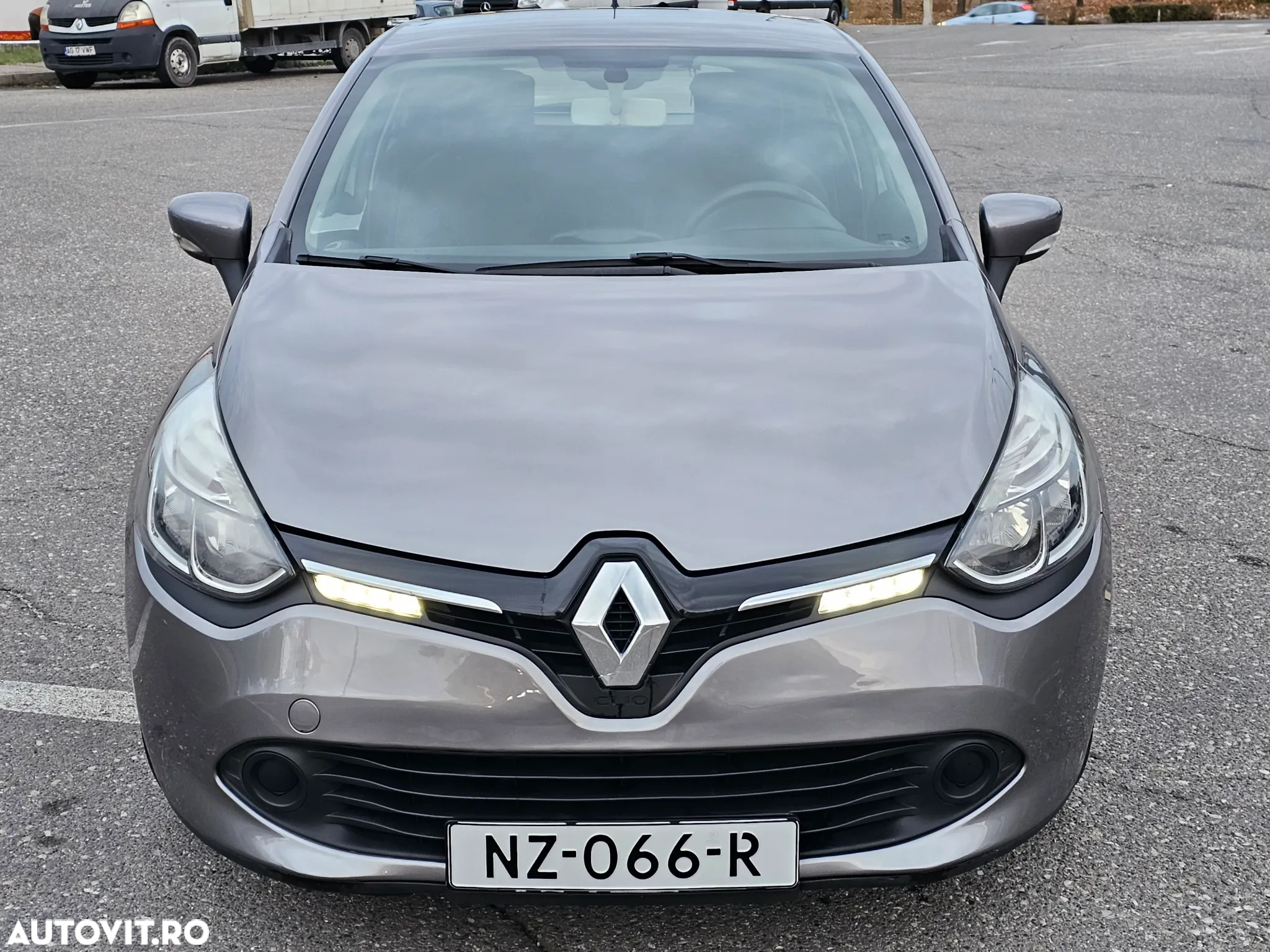 Renault Clio dCi 90 EDC Luxe - 2