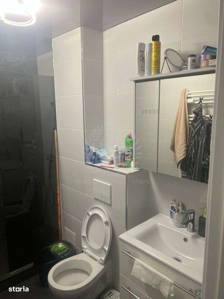 3 CAMERE //DEMOCRATIEI // 2 BAI // BALCON - Imagine principală: 4/18