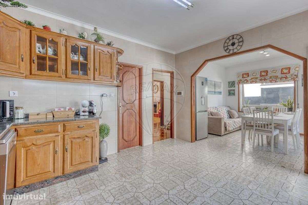 Moradia T4 para venda - Grande imagem: 4/5