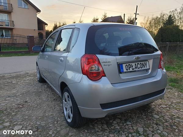 Chevrolet Aveo 1.2 16V Base / Classic - 19