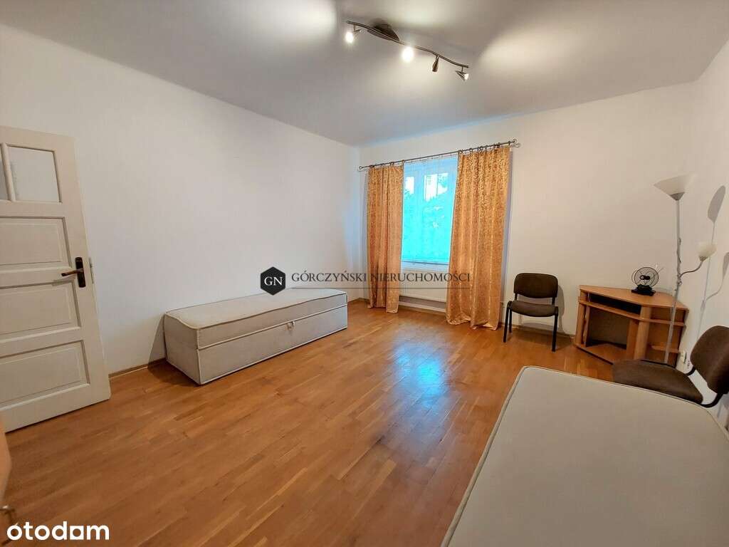 Ul. Tarnogajska, przestronne rozkładowe mieszkanie-1