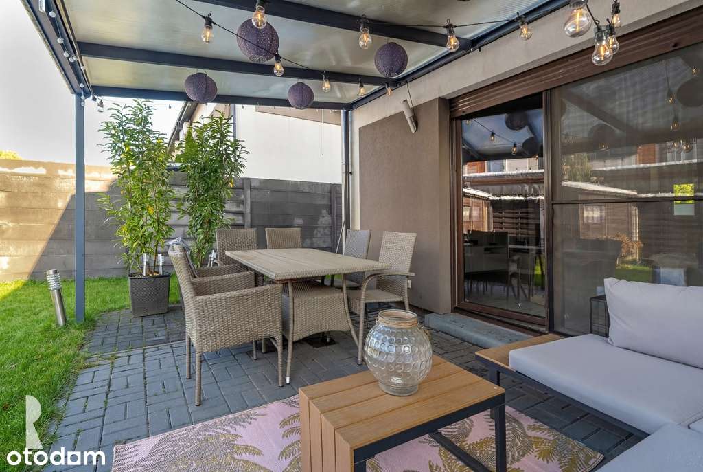 Komfortowy dom w zabudowie szeregowej z ogrodem-16