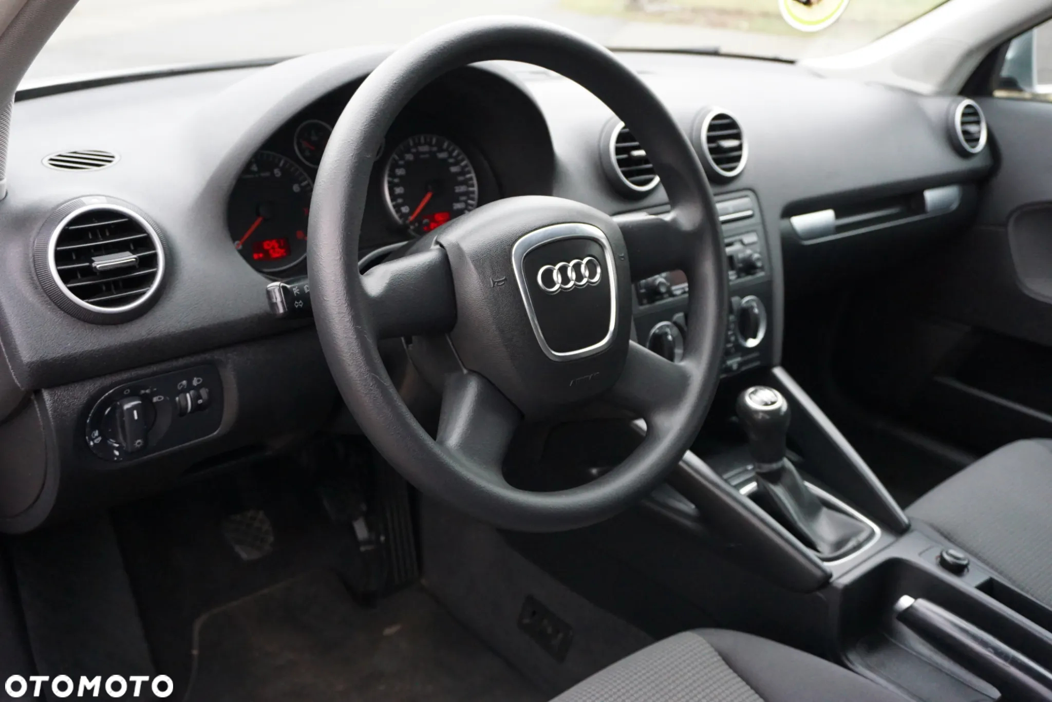 Audi A3 2.0 FSI Ambition - 9