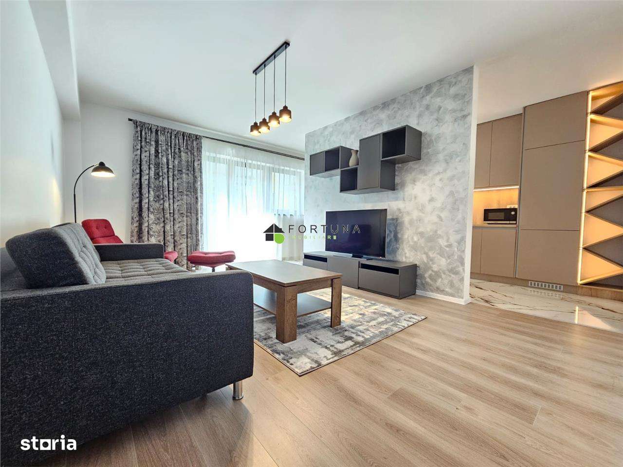 Apartament 2 camere de inchiriat in zona Coresi - Imagine principală: 1/11