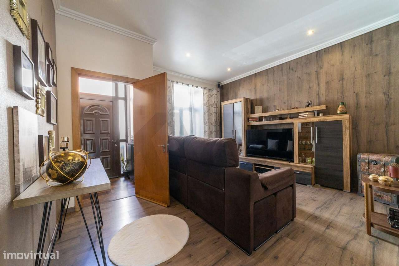 T6 Prédio residencial em Campo Ourique - Grande imagem: 4/31