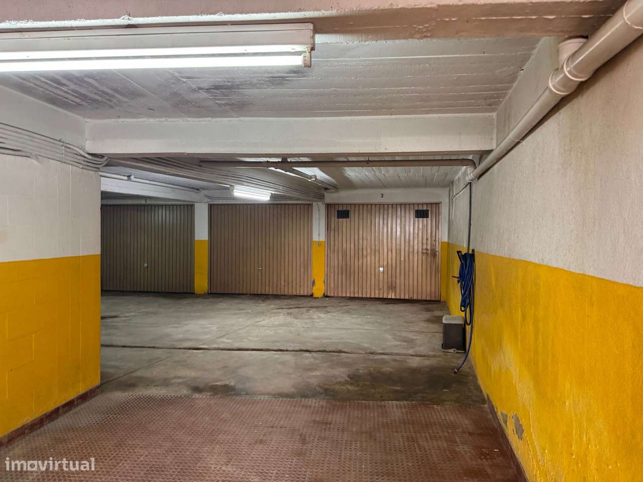 Garagem, Santo António da Caparica-5