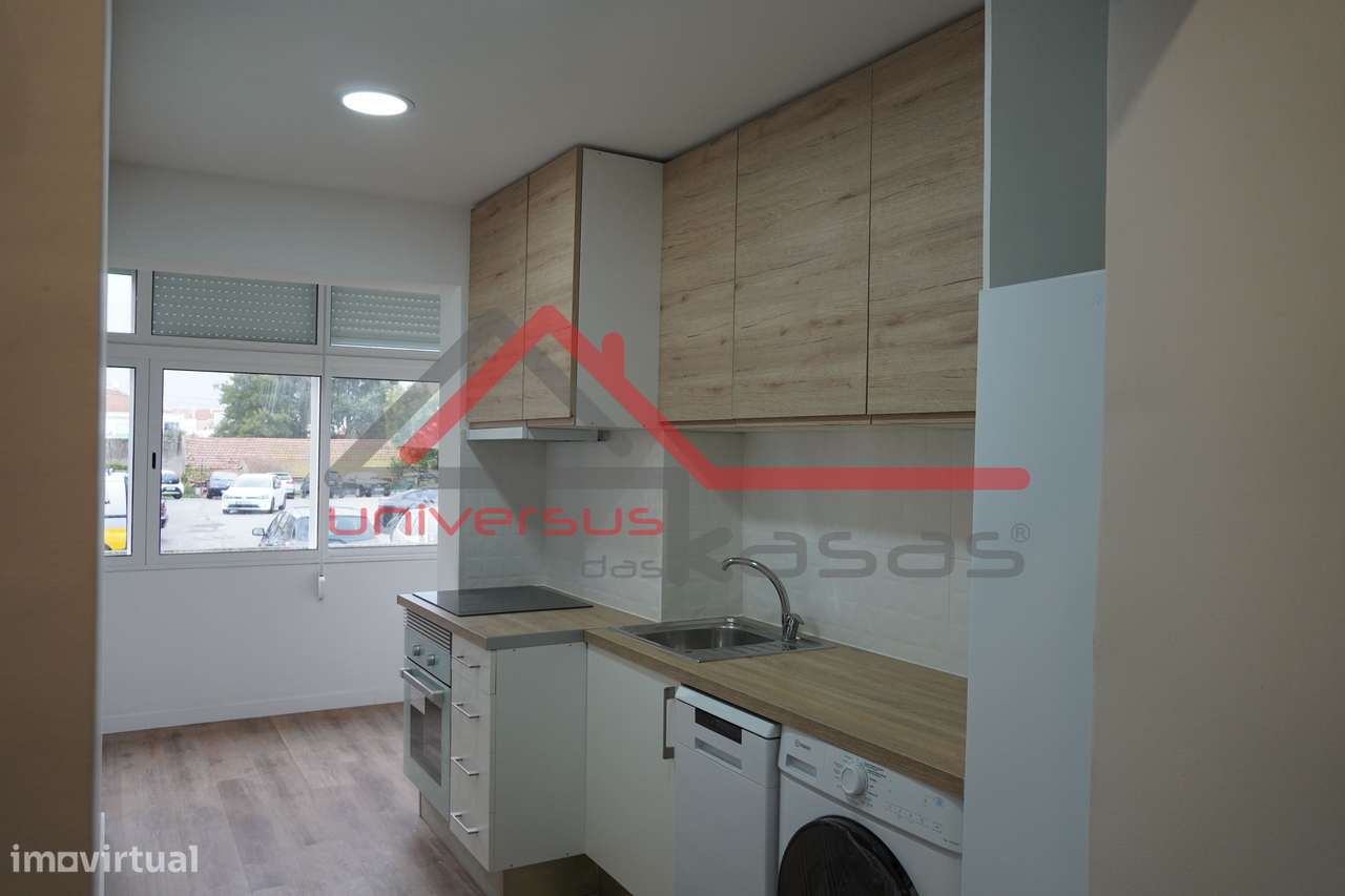 Apartamento T1 Remodelado Baixa da Banheira - Grande imagem: 2/13
