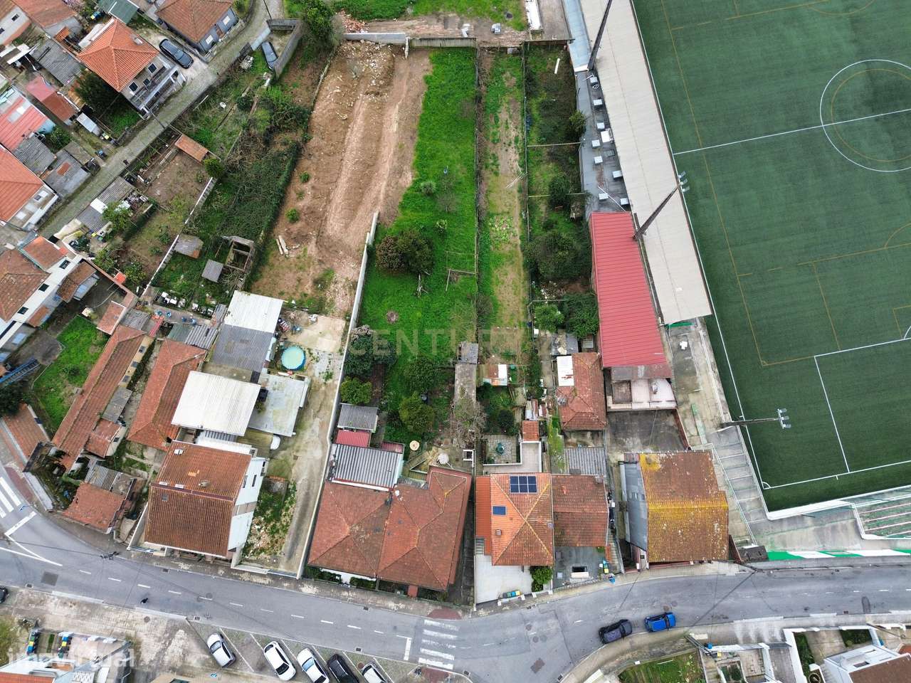 Moradia T3 em Ermesinde com Grande Quintal e Excelente Potencial de In-26