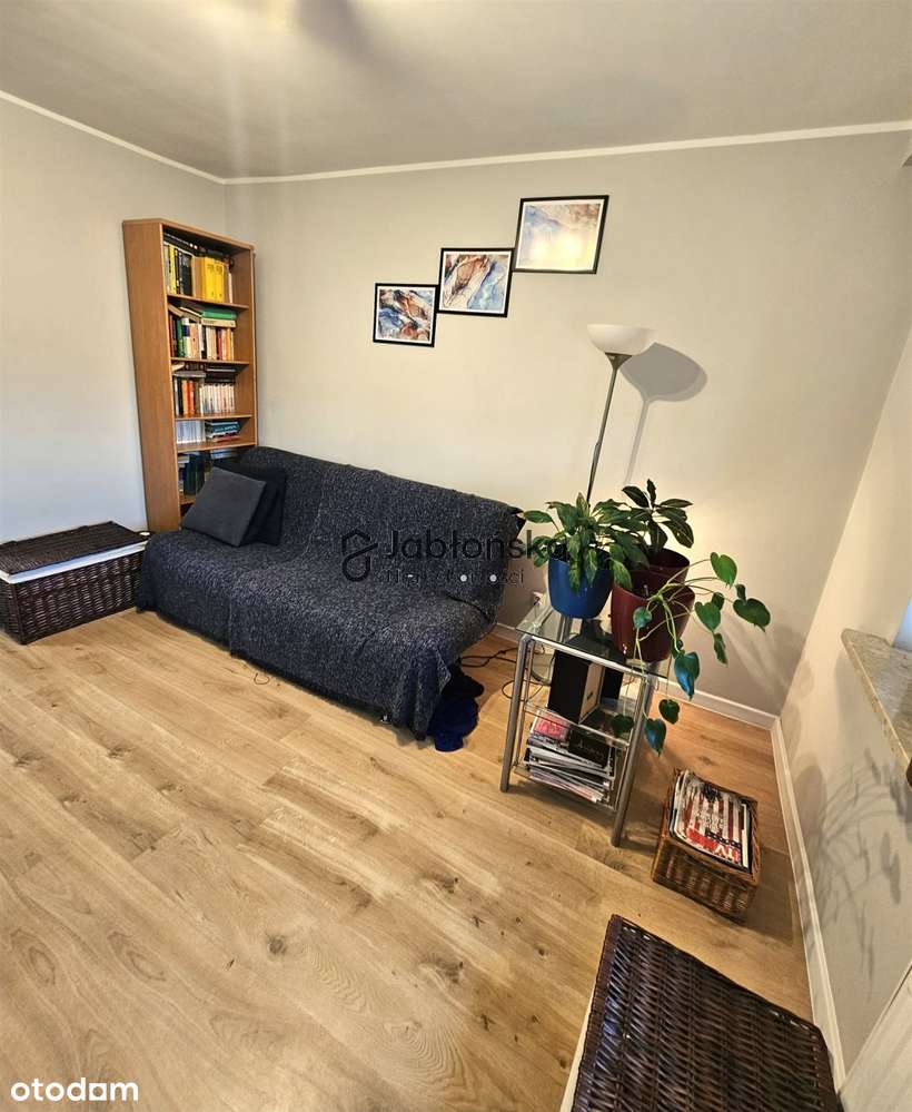 M3,Szwederowo, parking ze szlabanem, blok z cegły-3