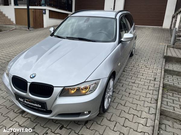 BMW Seria 3 318d DPF Touring Edition Sport - 10