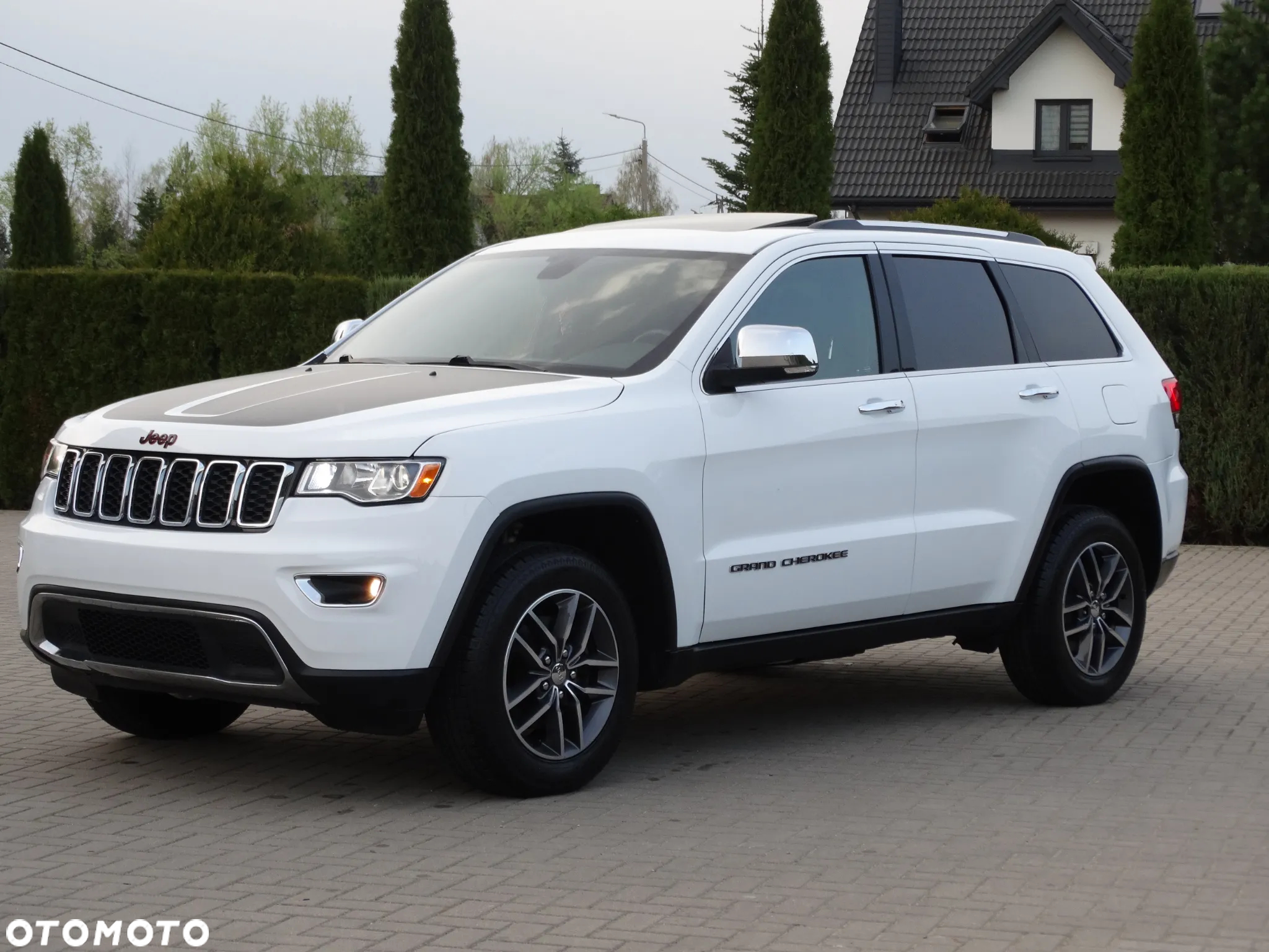 Jeep Grand Cherokee - 6