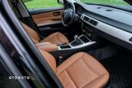 BMW Seria 3 318d - 13