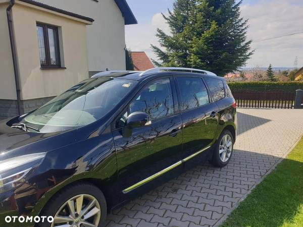 Renault Grand Scenic - 14